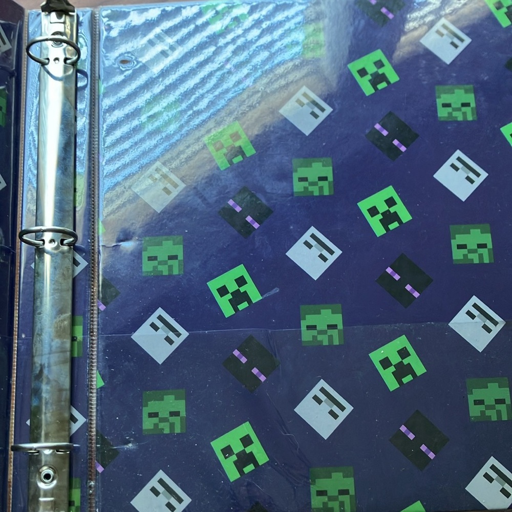 Minecraft binder - Picture 2 of 4